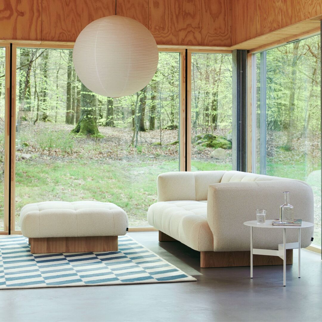 HAY Living Ottoman Quilton Lift von Hay Turf - Sand / Eiche Lackiert