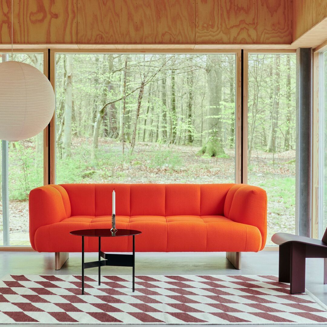 HAY Living 2 Sitzer Sofa Quilton Lift von Hay Vidar - 542 / Walnuss Lackiert