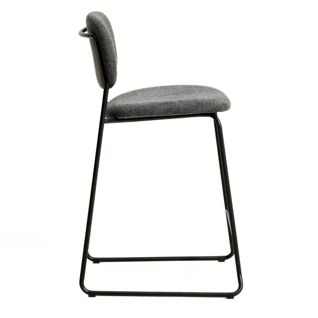 Kave Home Stapelbarer Hocker Meli von Kave Home Dunkelgrau