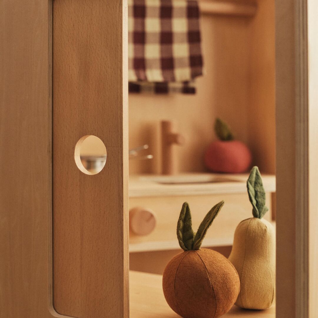Ferm Living Faltbare Spielküche Toro von Ferm Living Natur