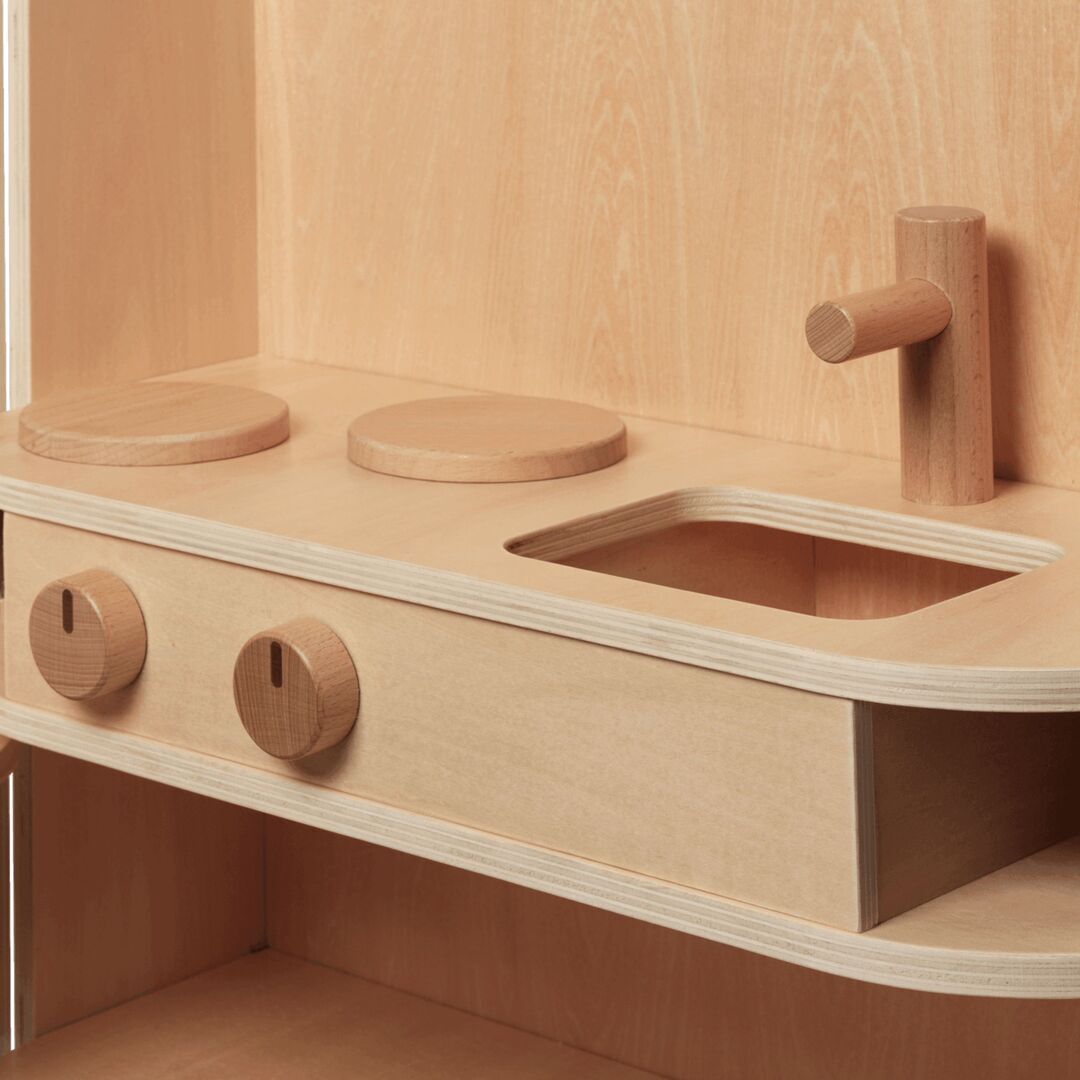 Ferm Living Faltbare Spielküche Toro von Ferm Living Natur