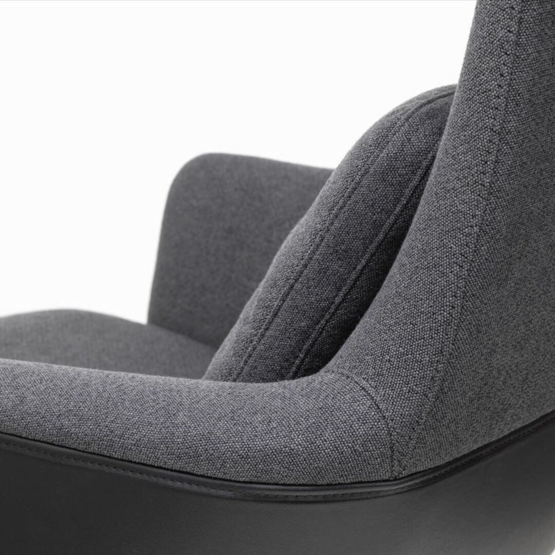 Grand Relax und Ottoman in Leder von Vitra