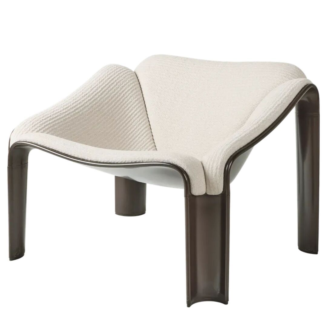 Gubi Lounge Chair F300 von Gubi Molé / Limonta Alberobello 002