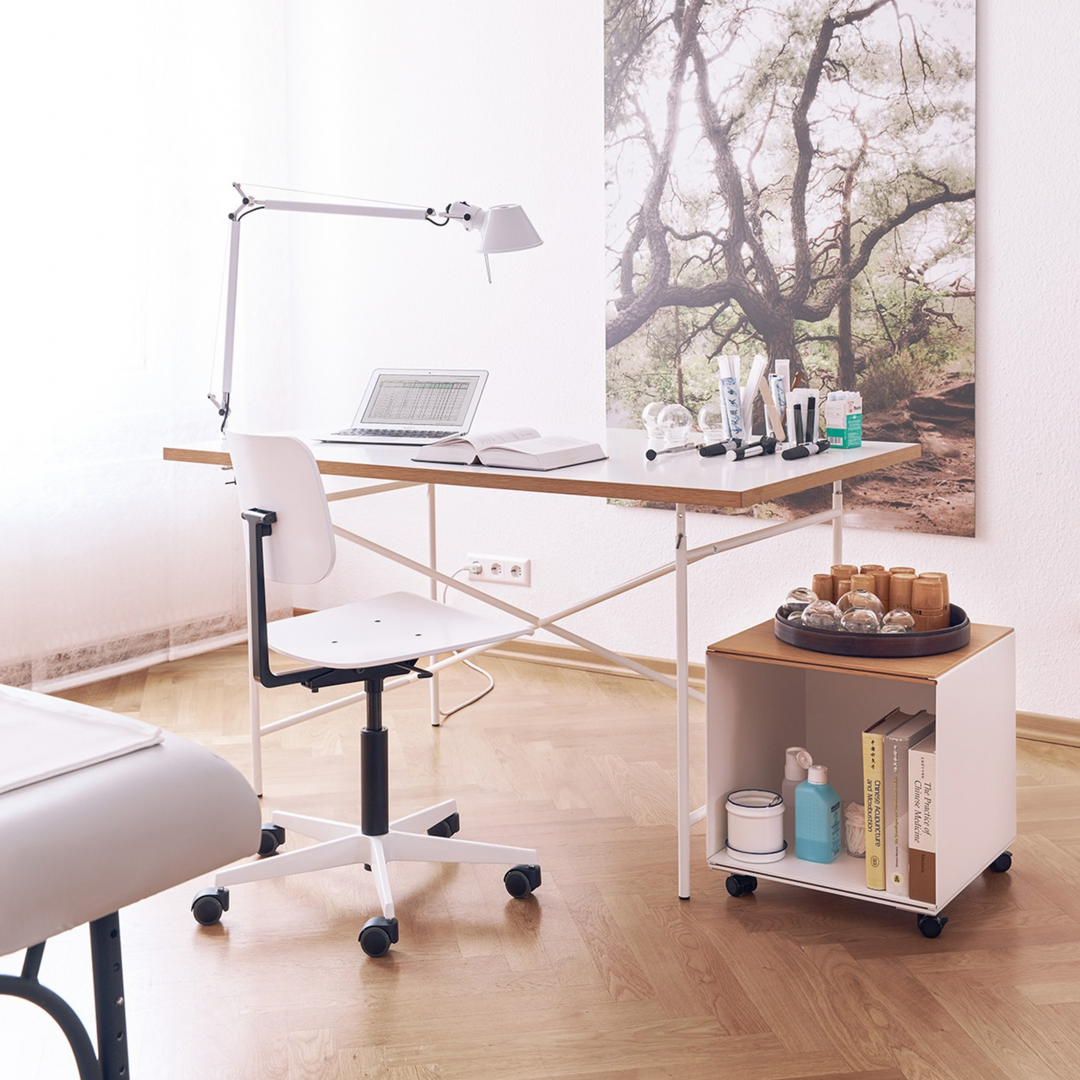 Richard Lampert  Tischplatte L: 100 cm / B: 60 cm, Melamin weiss / Kante Eiche