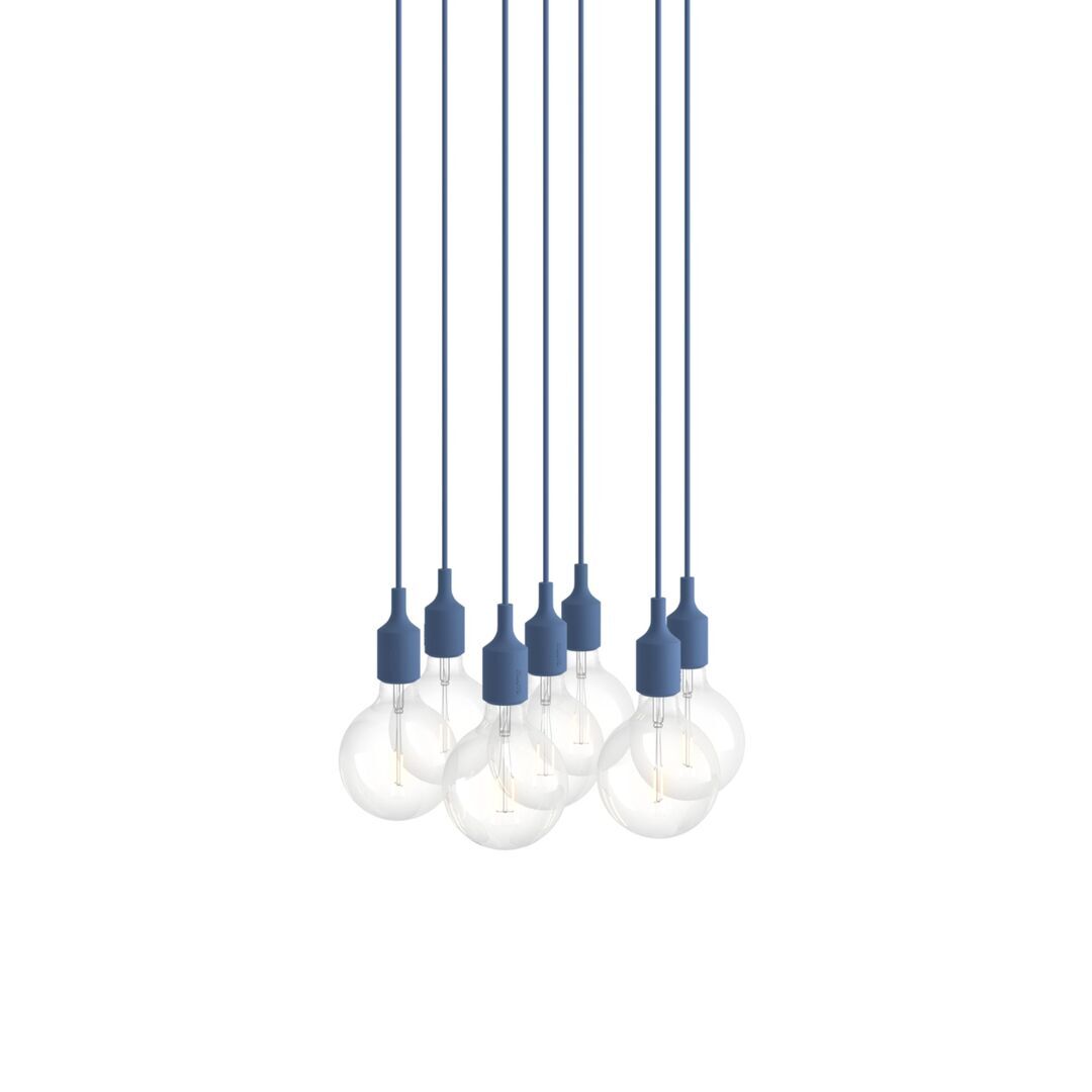 Muuto Cluster Pendelleuchten E27 von Muuto Pale Blue, 7 Lampen