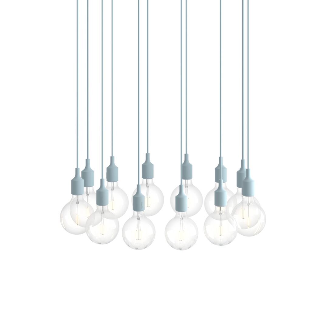 Muuto Cluster Pendelleuchten E27 von Muuto Light Blue, 12 Lampen