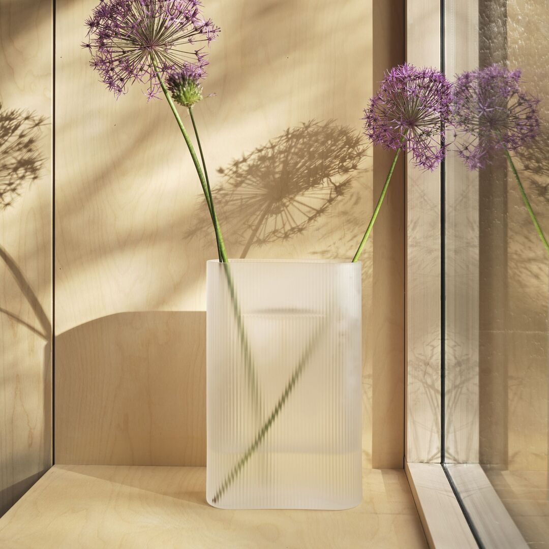 Kunstvolle Vase Ridge von Muuto