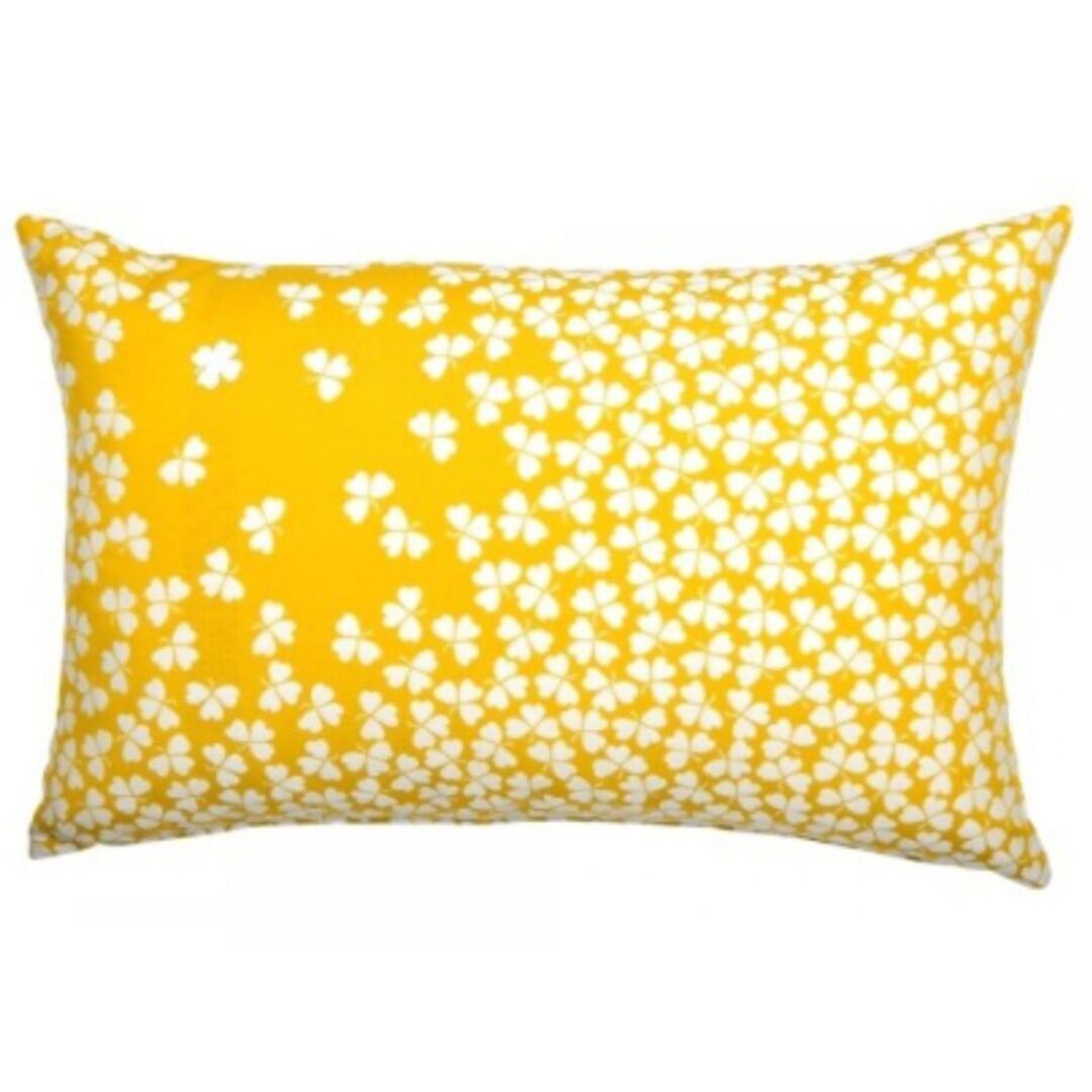 Fermob Outdoor Kissen Trèfle in verschiedenen Größen von Fermob Honig C6, L: 68 cm / B: 44 cm