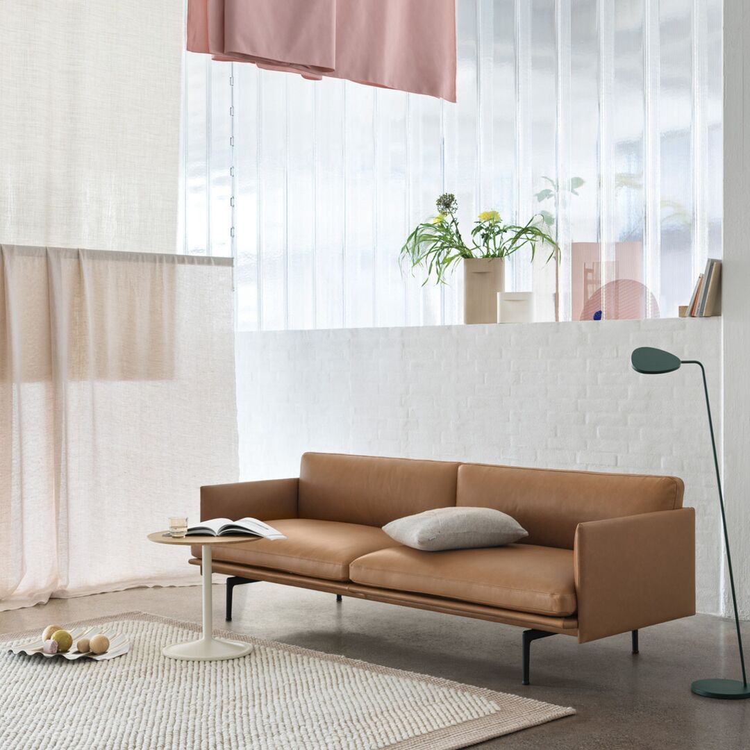 Outline 3-Seater