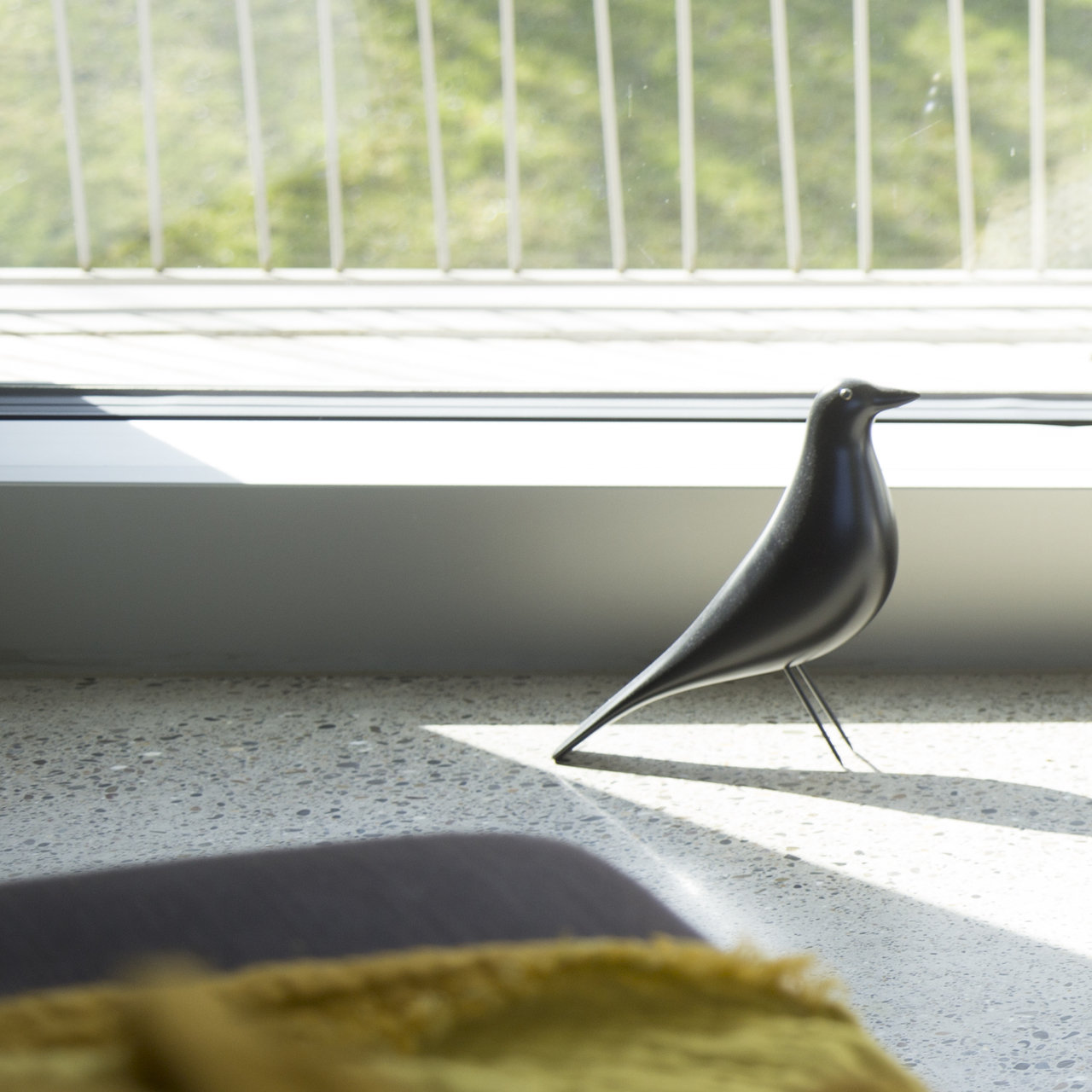 Eames House Bird von Vitra