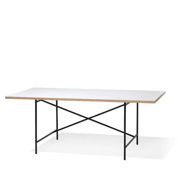 Tisch Eiermann 1 von Richard Lampert