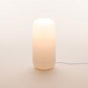 Lampe de table avec prise Gople de Artemide