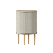 Table d'appoint audacieuse de Umage