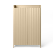 Verspielter Schrank Sill von Ferm Living