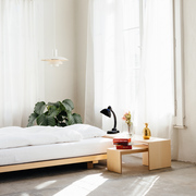 Einzelbett SN1 in Natur oder Schwarz