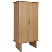 Kleiderschrank Stilt von Ferm Living