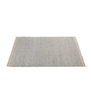 Meliert & zweifarbig: Teppich Ply von Muuto