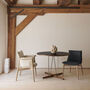 Carl Hansen & Søn E020 Embrace Table Laminate black, Oak oiled, Ø: 110 cm , Stainless steel -1
