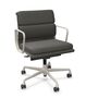Vitra Soft Pad Chair EA 217 in Leder Umbragrau 61 - Leder, Kreide 37 pulverbeschichtet (struktur), Rolle hart gebremst für Teppichboden 02