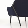 Vitra Slow Sofa in Stoff von Vitra Flocca dunkelblau, Aluminiumguss pulverbeschichtet tiefschwarz