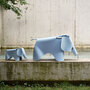 Vitra Eames Elephant Himmelblau RE