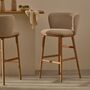 Kave Home Hocker aus Chenille Ciselia von Kave Home Beige / Natur