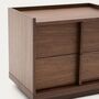 Kave_Home_Nachttisch_Onix_2_Schubladen_Details_1