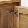 Kave_Home_Yenit_Badezimmermöbel_Teak_Details