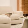 Kave_Home_Alea_Modulares_Sofa_mit_Chaiselongue_links_Lifestyle_1