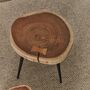 Kave_Home_Beistelltisch_Tanive_gebleichtem_Finish_Schwarz_Stahlbeinen_Lifestyle