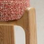 Kave_Home_Hocker_Granite_Dunkelbraun_Details