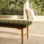 Carl_Hansen_Son_VLA75S_Bench_Eiche_geolt_BUTE_9667_SEAWEED_2_Lifestyle_2