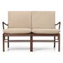 Carl Hansen & Søn OW149-2 Sofa von Carl Hansen & Son Terra Lime 20365, Walnuss geölt