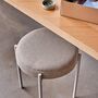 Hübsch  Silo Hocker von Hübsch Grau/Sandfarben