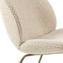 Gubi Lounge Sessel mit Vollpolsterung Beetle Soft von Gubi 0002 - Enzo Degli Dora Boucle