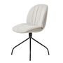 Gubi Meeting Polsterstuhl Beetle Soft von Gubi Swivel Base, 001 - GUBI Reales
