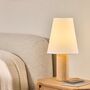 Kave_Home_Tischlampe_Marga_Natur_Gummibaumholz_Lifestyle