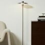 Kave_Home_Stehlampe_Nuvira_Silber