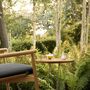Carl_Hansen_Son_E018_Lounge_Chair_Teak_Untreated_mit_Sitzkissen_Schwarz_Panama_Hollin_1779_Lifestyle_1