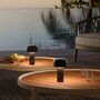 Flos Tischleuchte Bellhop Unplugged von Flos